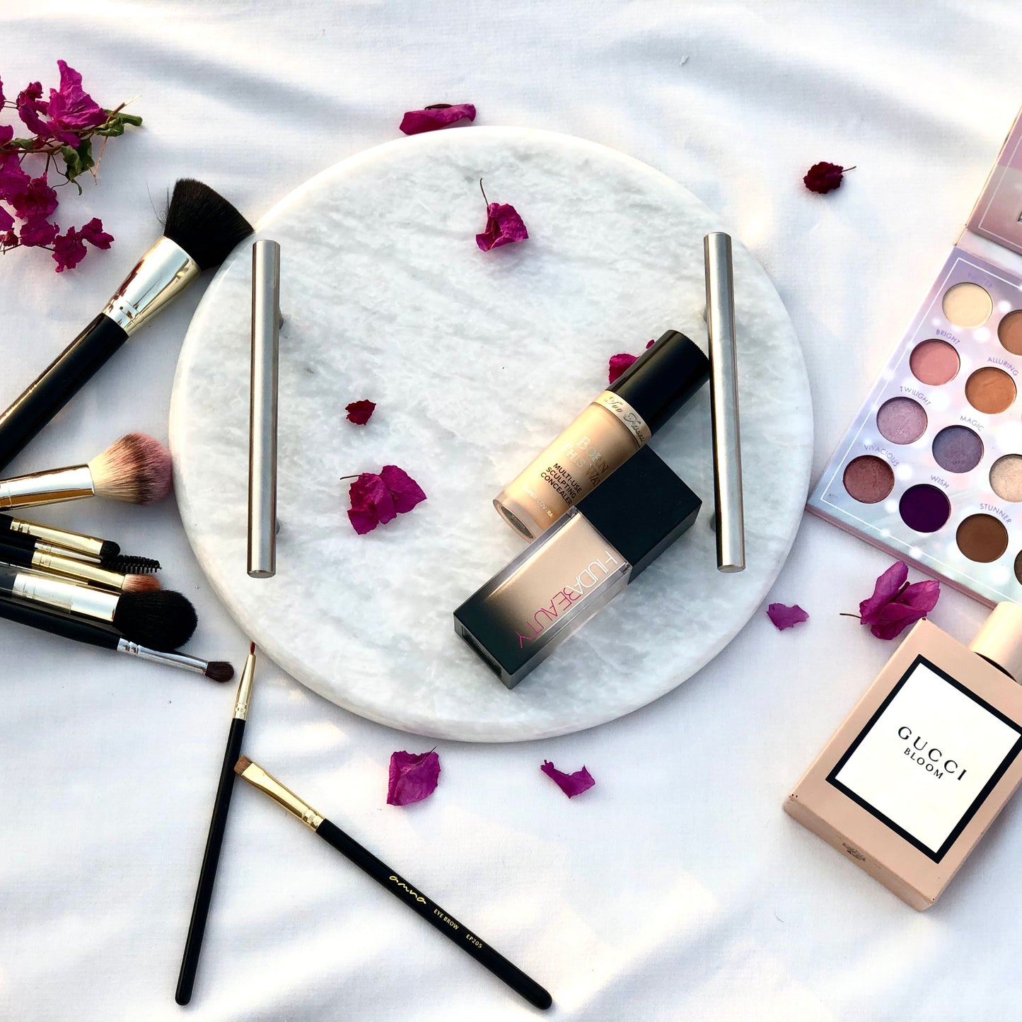 Round Ziarat White Marble Tray