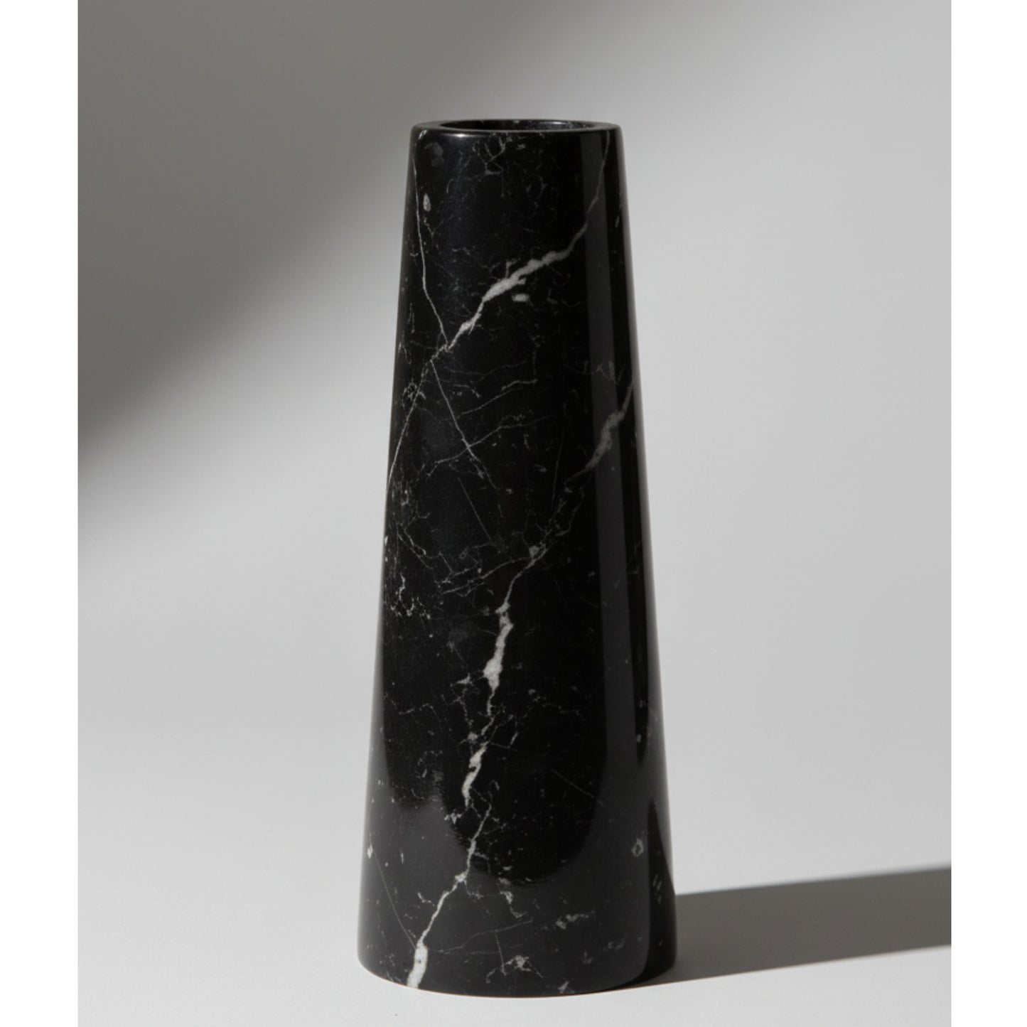 White Ziarat Marble Vase