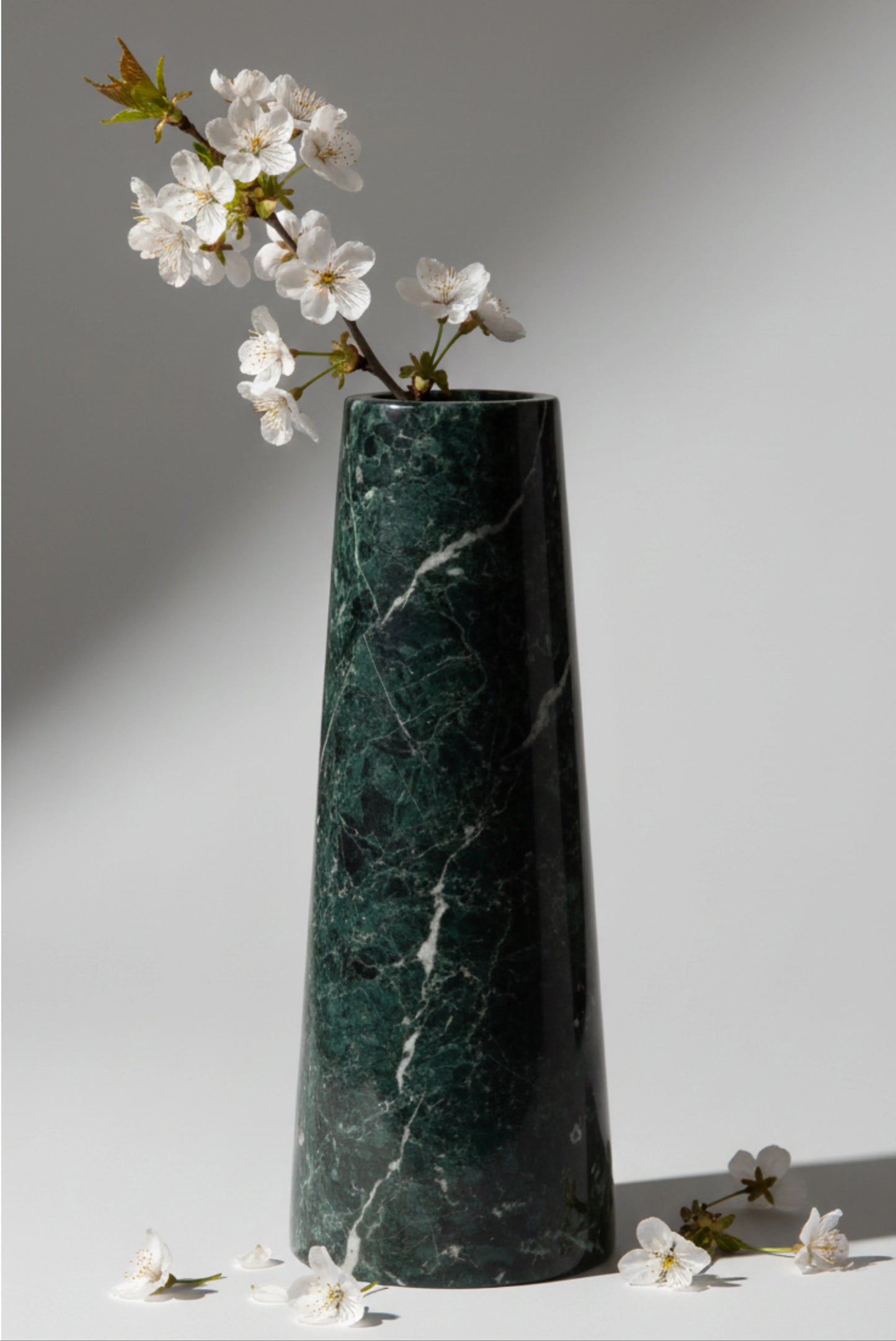 Emerald Marble Vase – Emerald Collection