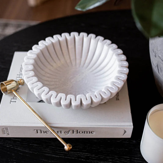 Scallop Marble Bowl Size: 8x8 Inches