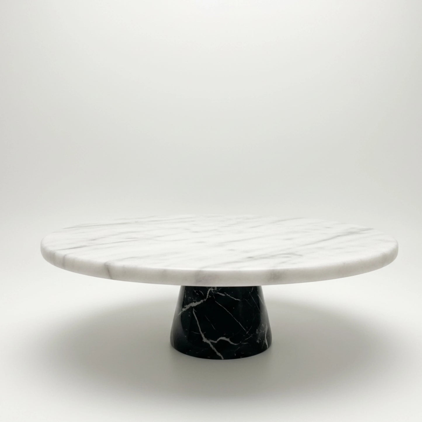 Black & White Cake stand